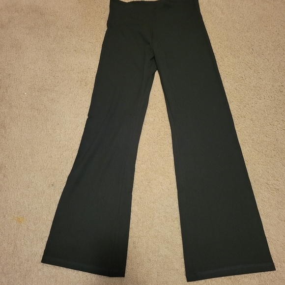 Victoria's Secret Pants - Victoria's Secret Sport yoga pants XL long NWOT